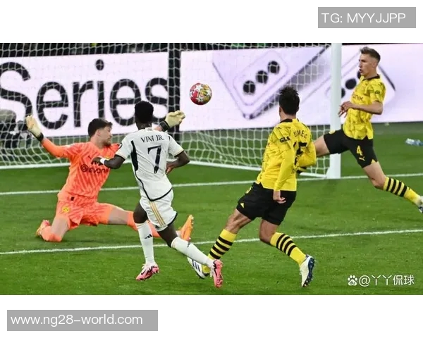 意甲激战：多特蒙德狂胜皇马四球大捷引发全场沸腾赛后深度解析