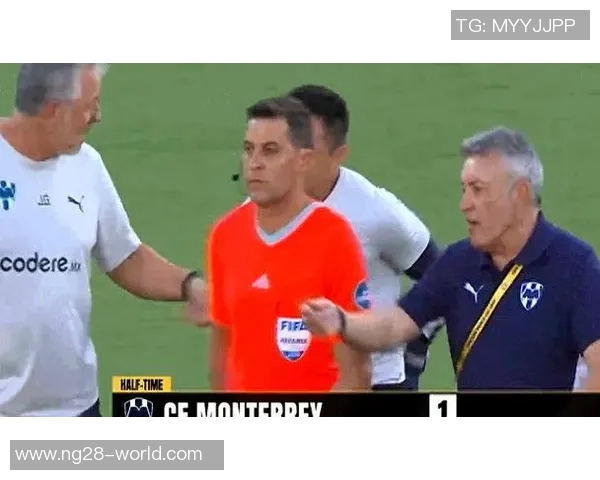 曼联狂胜国米6-2帽子戏法引发争议判罚全场沸腾 曼联狂胜国米6-2帽子戏法引发争议判罚全场沸腾