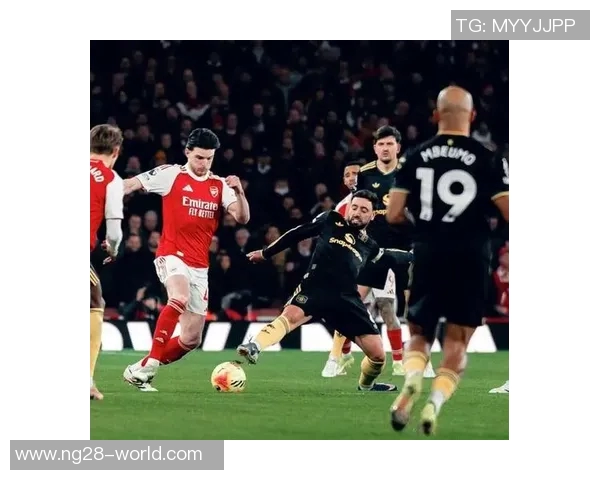 英超经典对决曼联逆袭曼城6比2神奇扑救成比赛转折点 英超经典对决曼联逆袭曼城6比2神奇扑救成比赛转折点