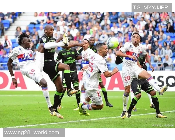 德甲精彩对决里昂大胜热刺神扑瞬间引发全场沸腾数据分析回顾 德甲精彩对决里昂大胜热刺神扑瞬间引发全场沸腾数据分析回顾