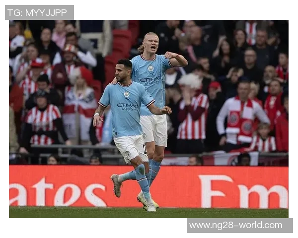 中超赛场冷门再现里昂与曼城激战成和帽子戏法引发全场热潮