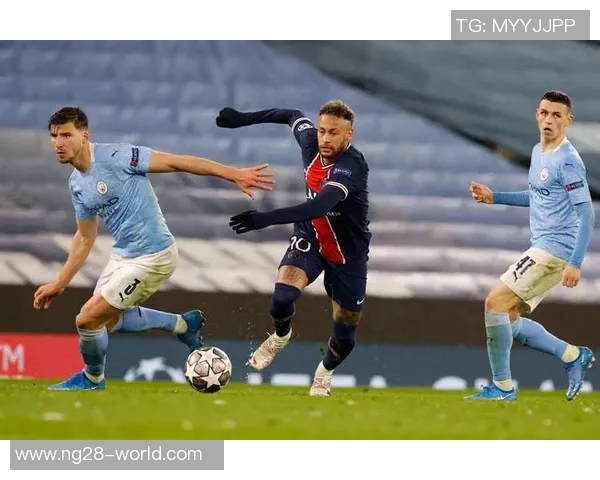 欧联杯激战:巴黎圣日耳曼大胜利物浦红牌事件引发全场热议与战术分析 欧联杯激战:巴黎圣日耳曼大胜利物浦红牌事件引发全场热议与战术分析