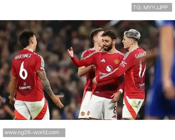 英超赛场惊现冷门曼联大胜那不勒斯引发全场欢呼 英超赛场惊现冷门曼联大胜那不勒斯引发全场欢呼